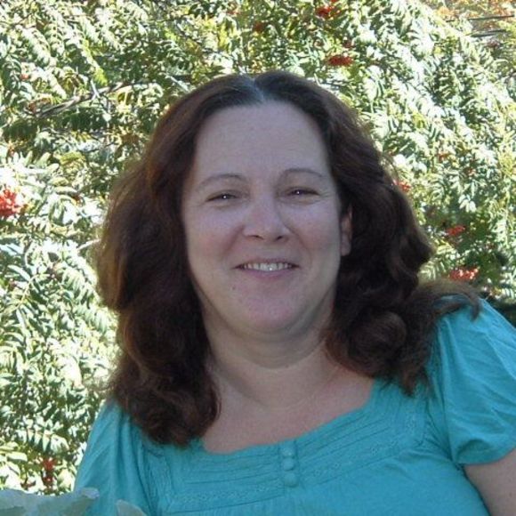 Meet your Posher, Janet - Picture 1 of 1